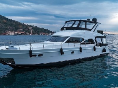 blue5-luks-tekne-yemekli-tekne-kiralama-yat-kiralama-istanbul
